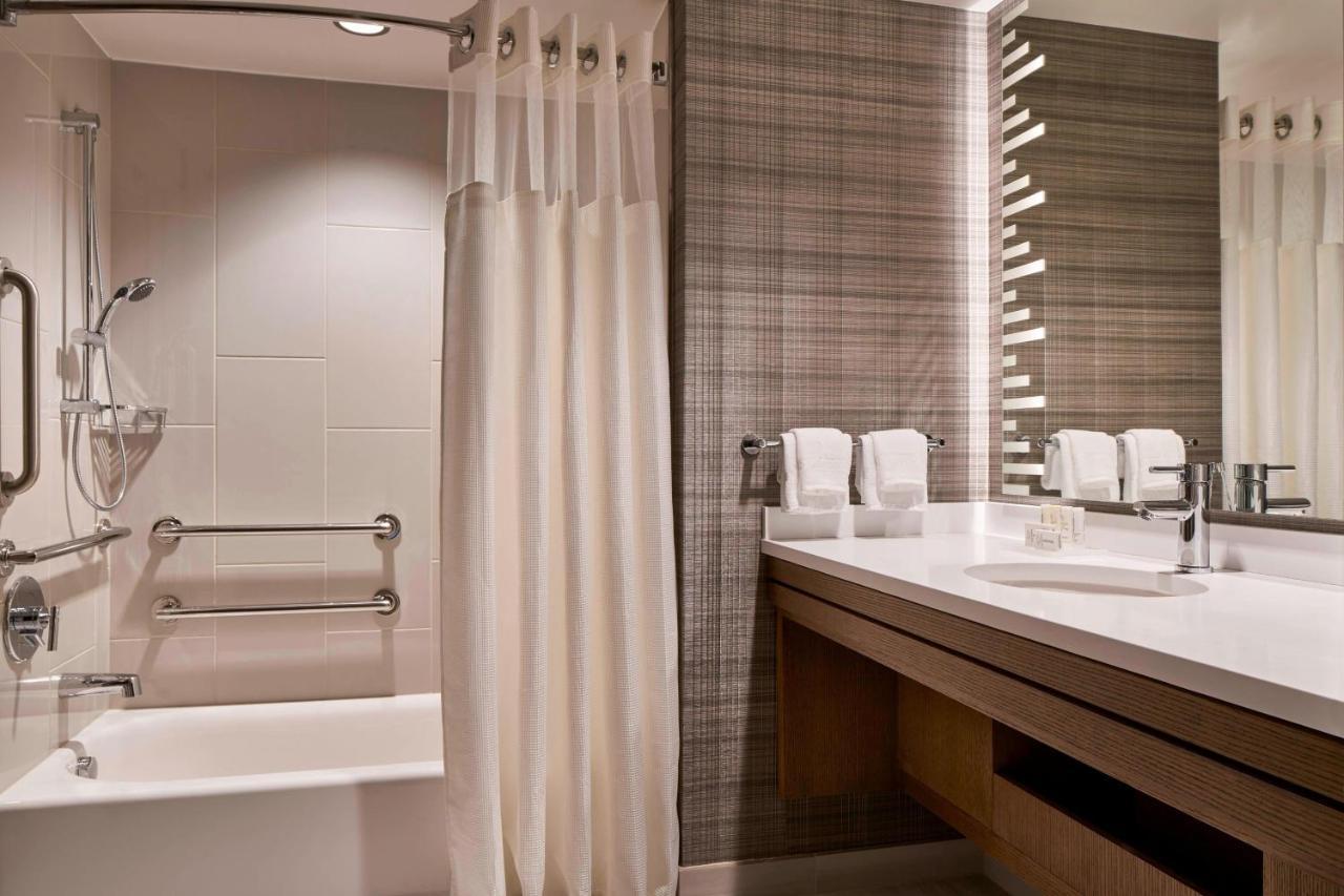 Courtyard By Marriott Washington Downtown/Convention Center Otel Dış mekan fotoğraf